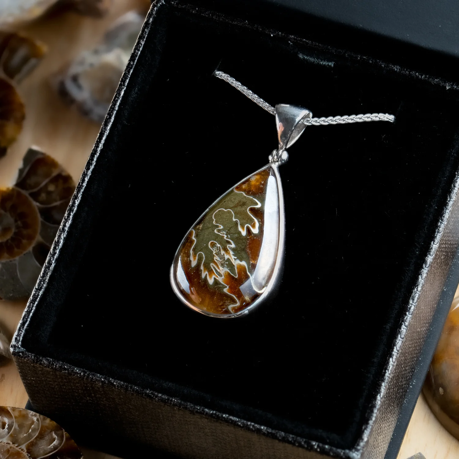 Ammonite Suture Pendant - SOLD 1.29" - Image 3
