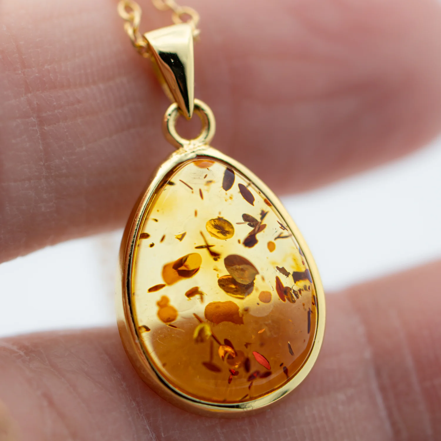 Baltic Amber Pendant Necklace - Image 7