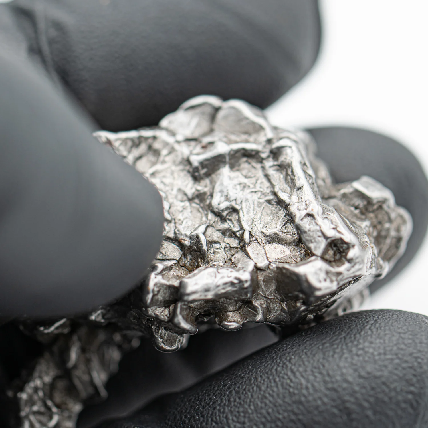 Campo del Cielo Meteorite - SOLD 33.91g - Image 4