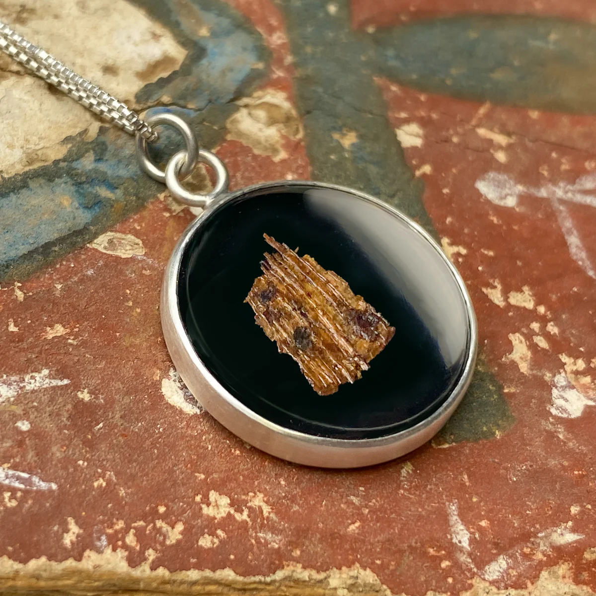 Egyptian Papyrus Pendant Necklace - Image 2