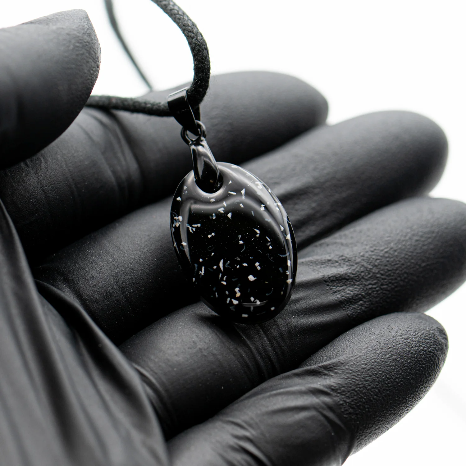 Krayt Dragon Resin Necklace - Star Wars IV - Image 4