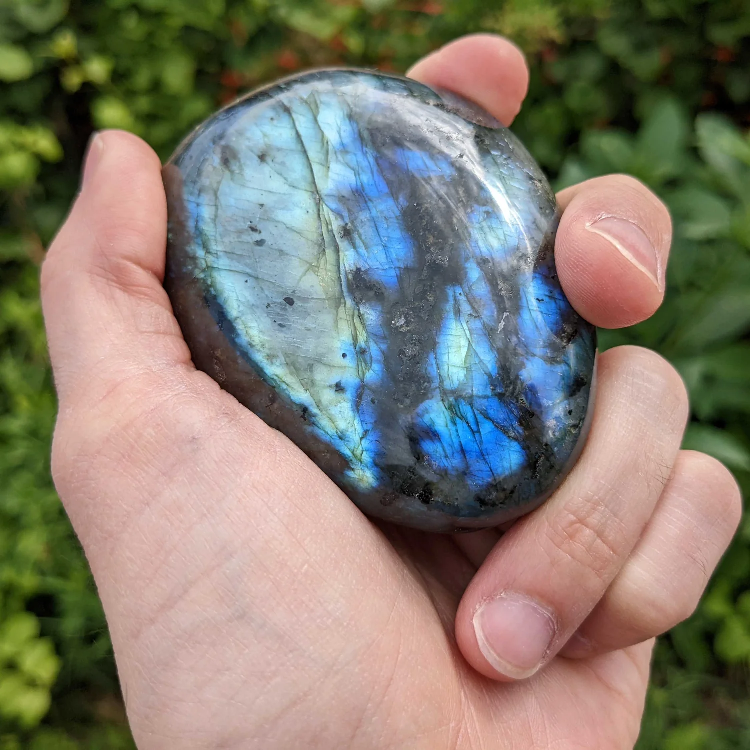 Labradorite Palm Stones - Image 7