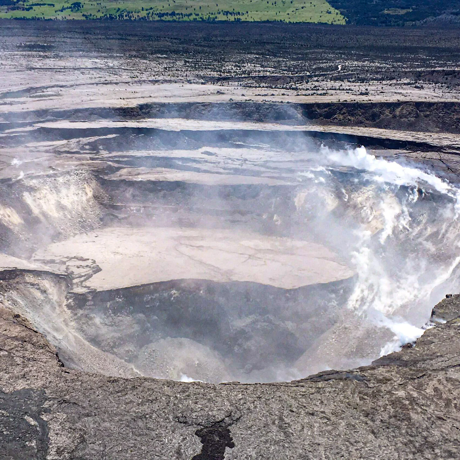 Mount Kīlauea Tephra - Breath of the Fire Goddess - Image 9