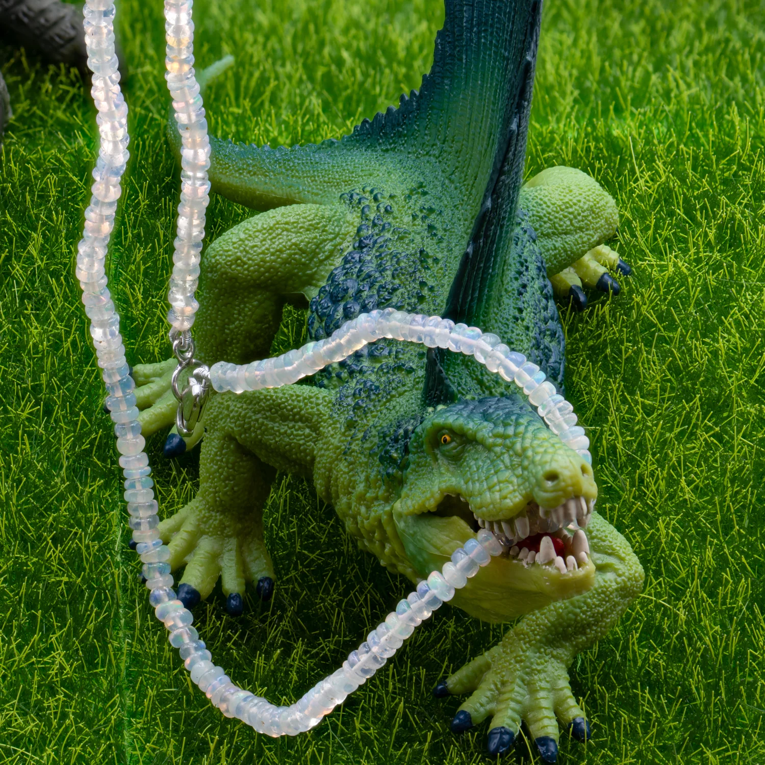 Opal Beaded Choker - Image 11