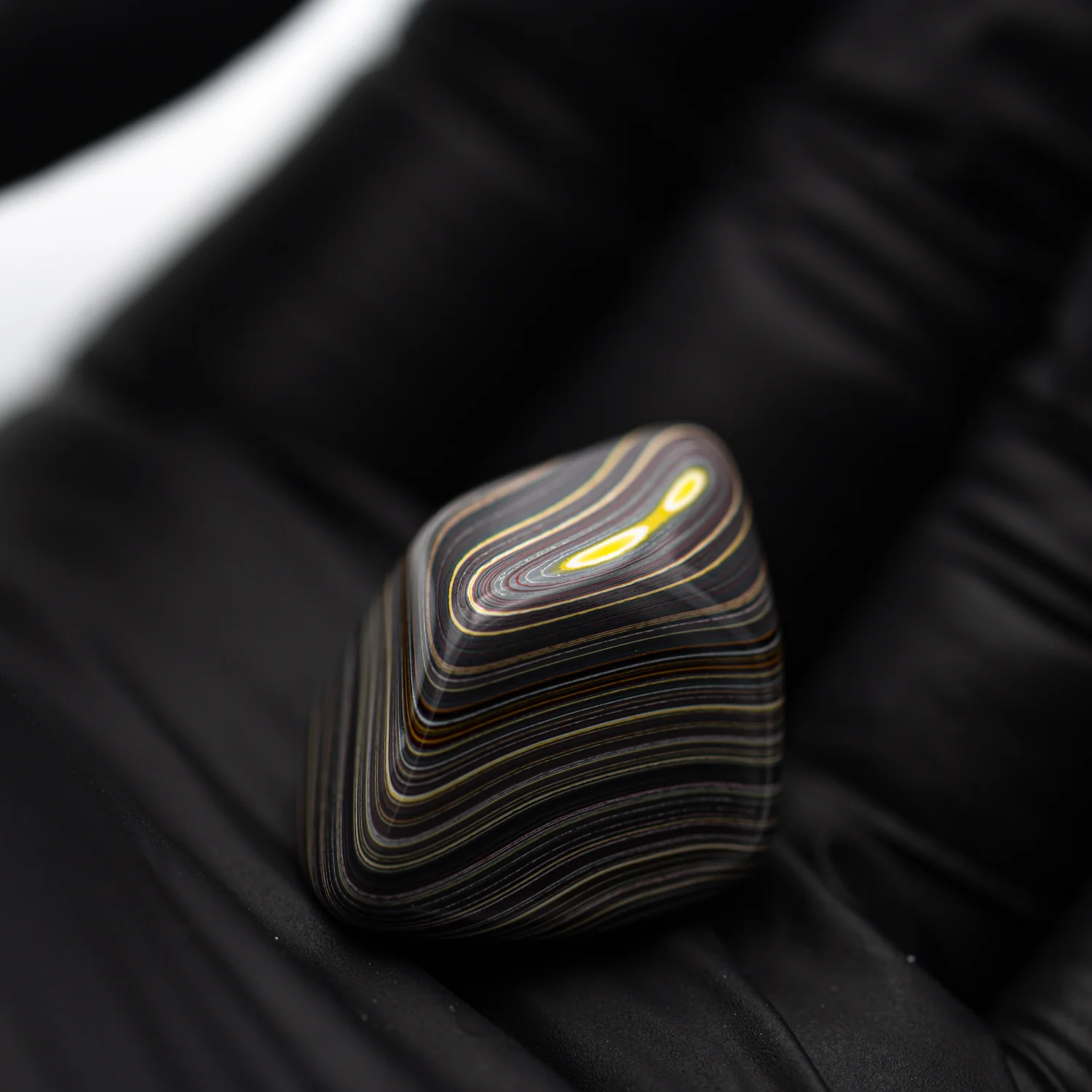 Polished Corvettite - 0.668" Piece - Image 3