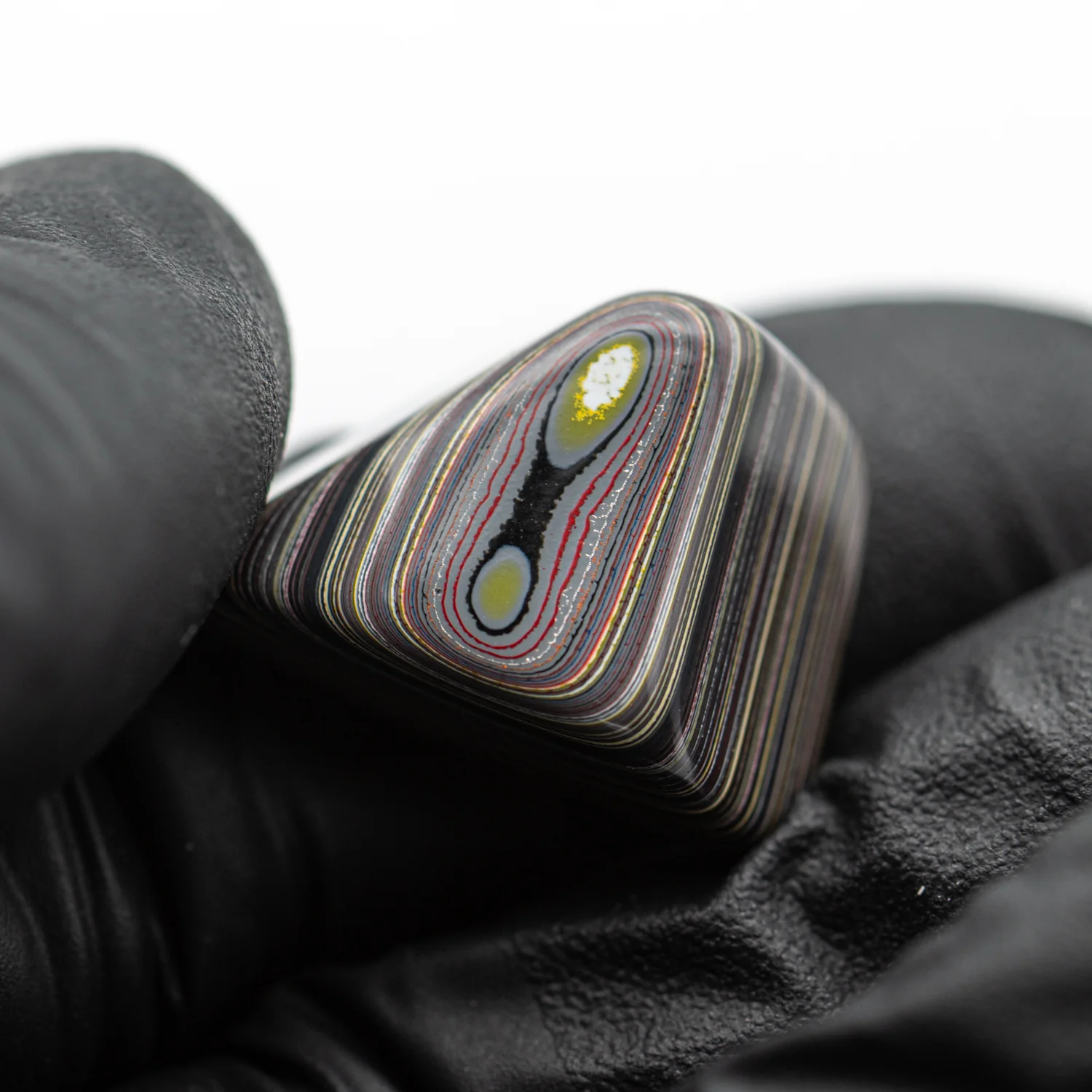 Polished Corvettite - SOLD 0.874" Piece - Image 4