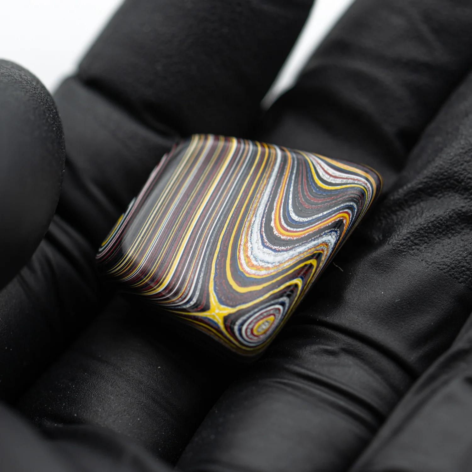 Polished Corvettite - SOLD 0.889" Piece - Image 4