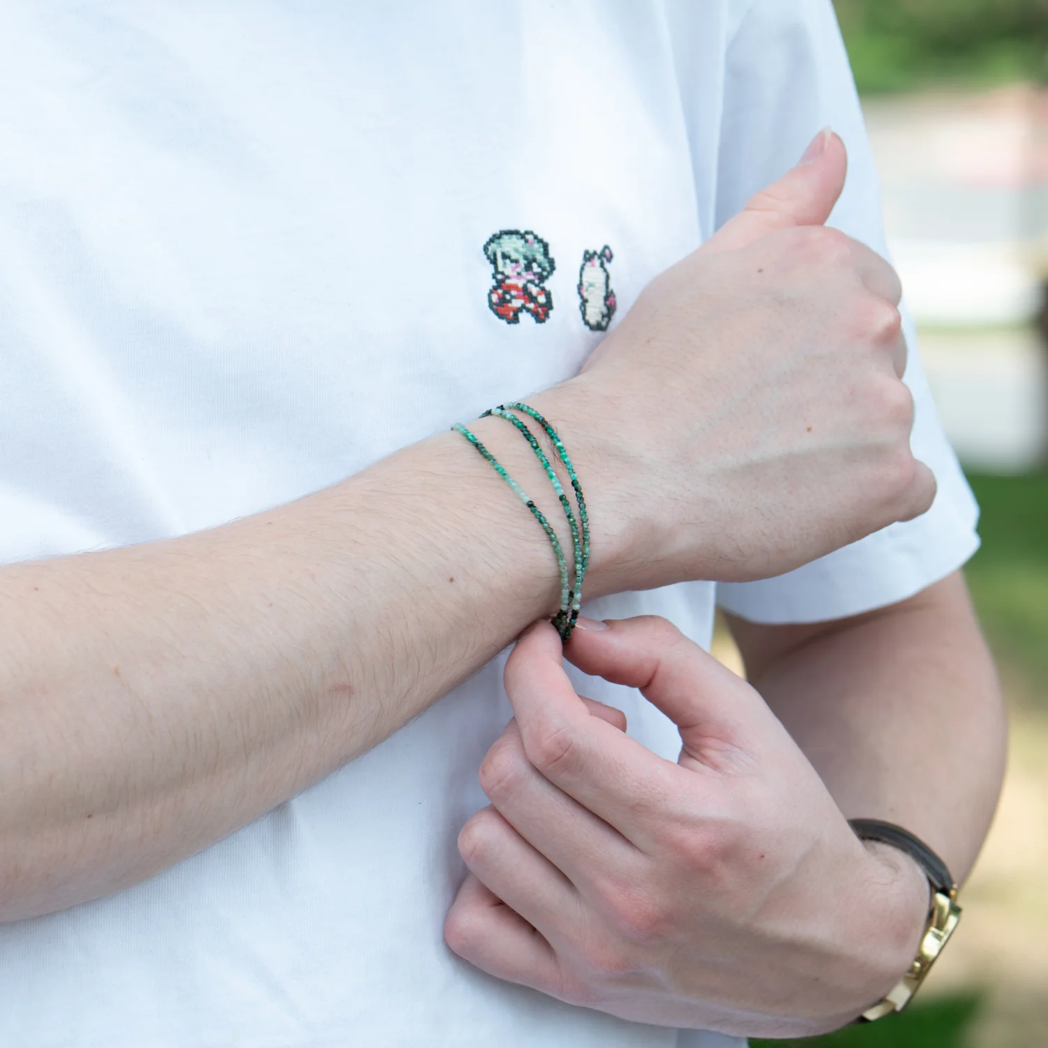 Rough Emerald Beaded Bracelet - Image 10