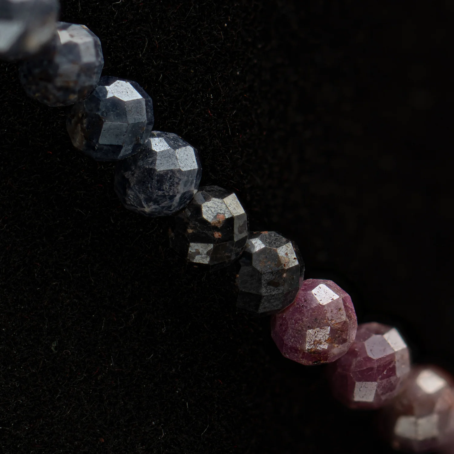 Rough Sapphire Choker Necklace - Image 13