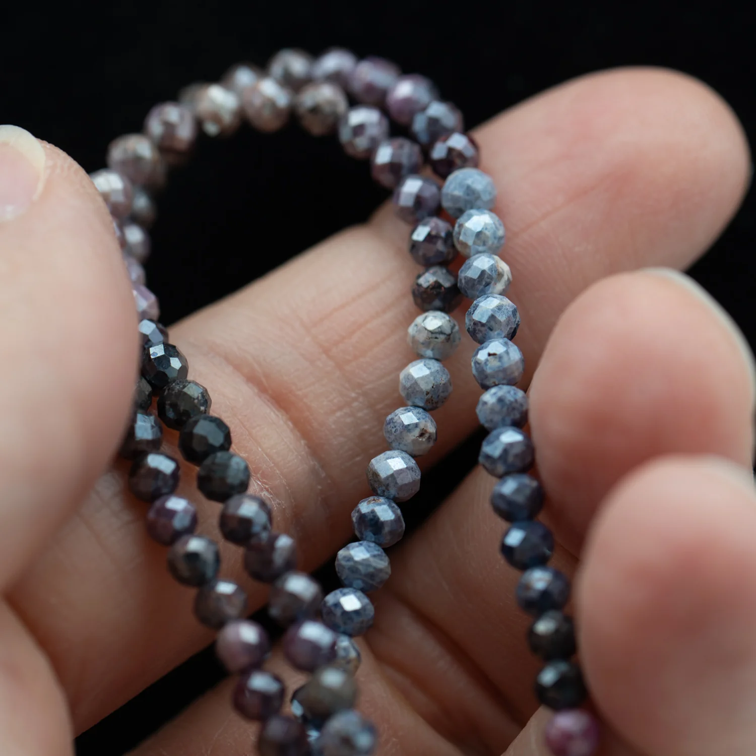 Rough Sapphire Choker Necklace - Image 15