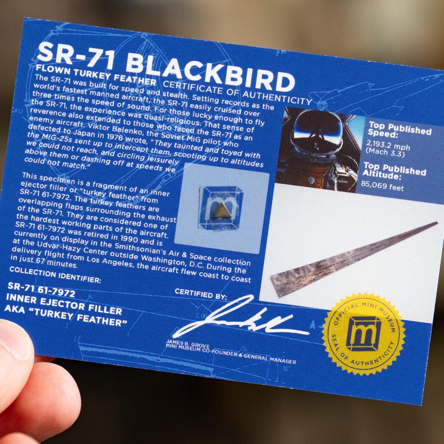 SR-71 Blackbird - Titanium Fragment - Display Card - Image 2