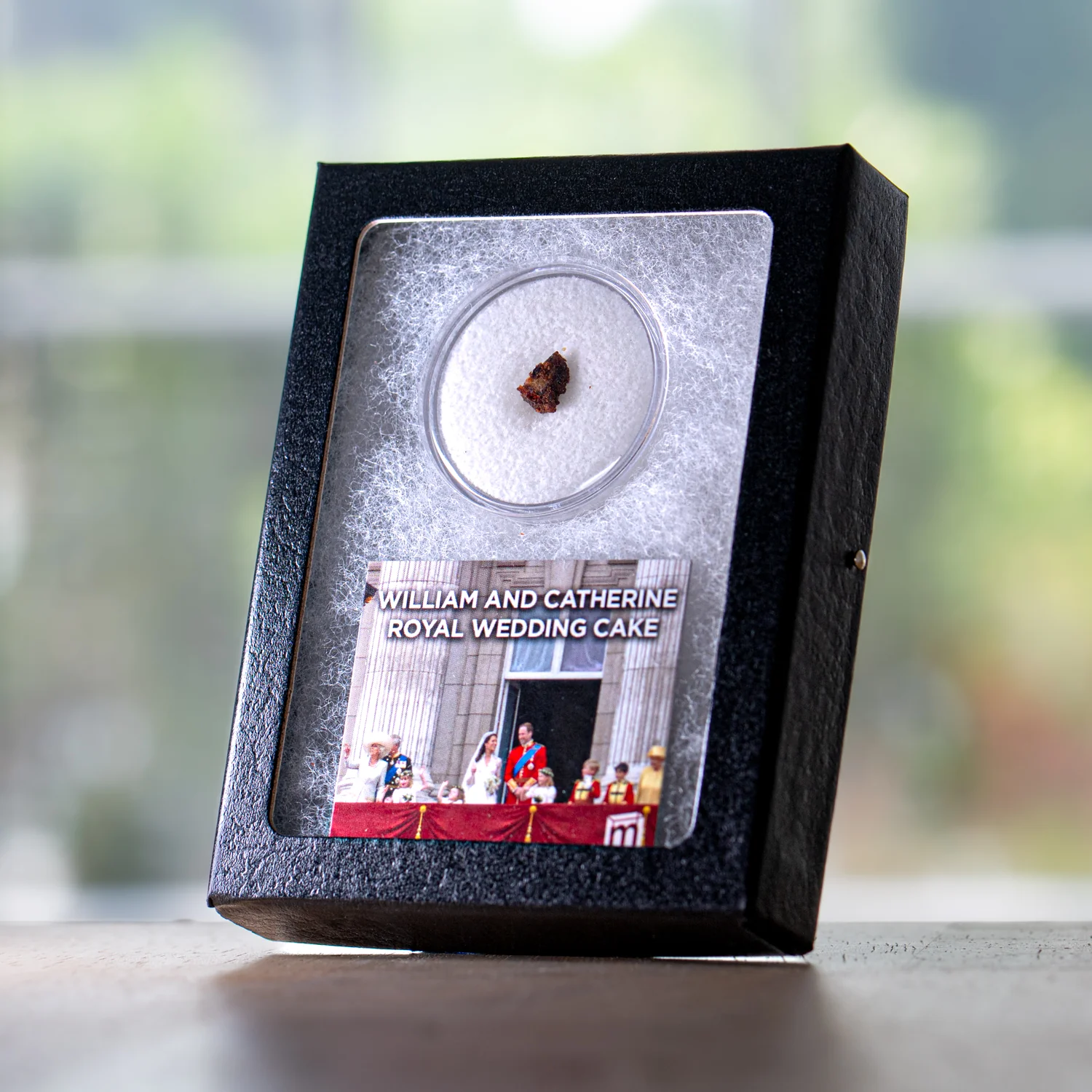 William and Catherine Royal Wedding Cake - Image 3