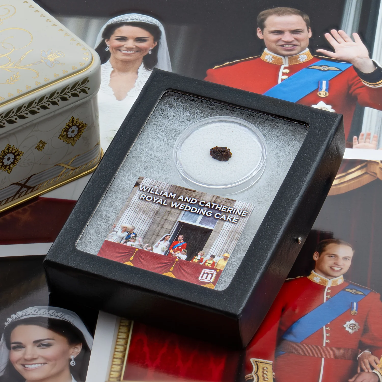 William and Catherine Royal Wedding Cake - Image 4