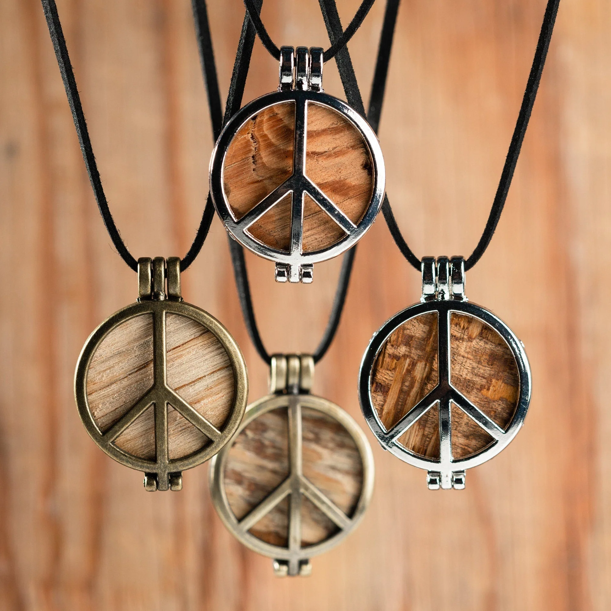 Woodstock Stage Peace Pendant - Image 2